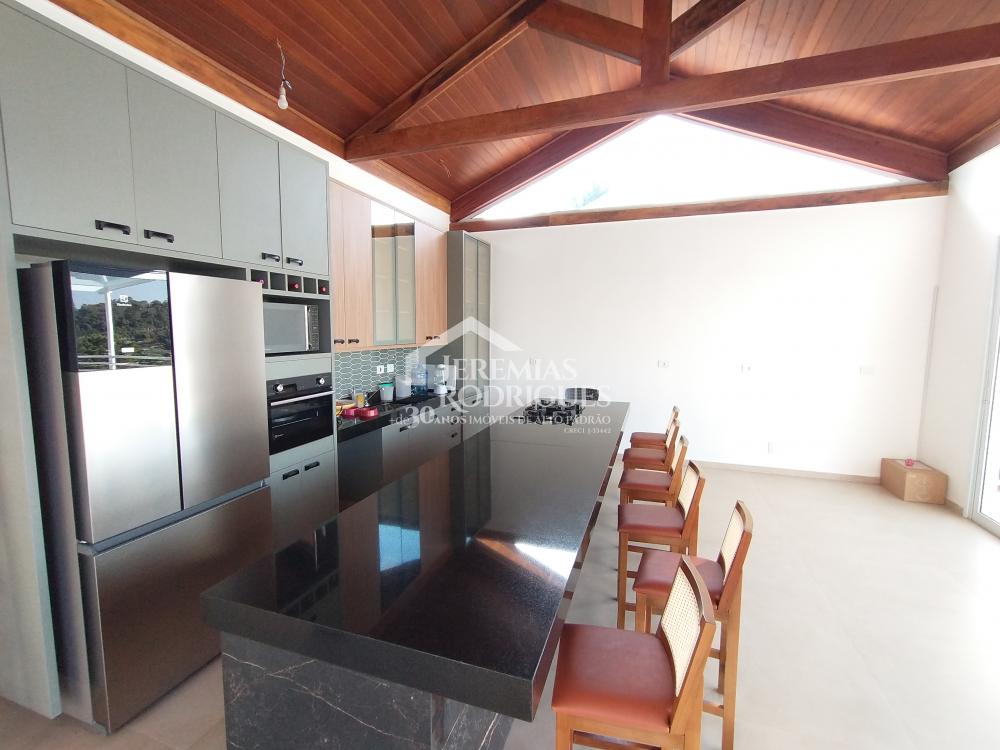 Casa com 4 suítes, 327 m² - Alto do Capivari - Campos do Jordão/SP