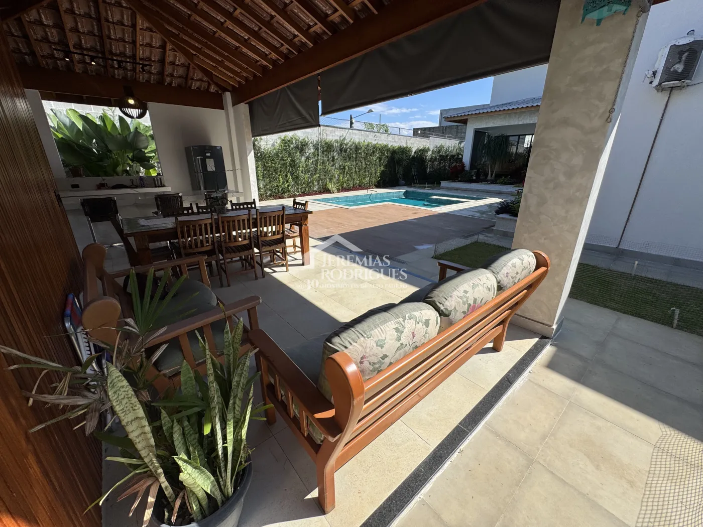 Casa à venda com 4 quartos no Condomínio Village Paineiras em Pindamonhangaba/SP