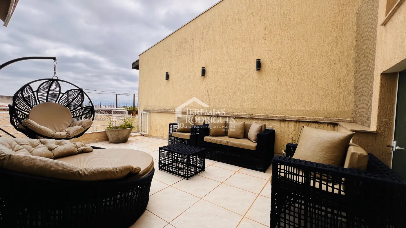 Casa com 4 dormitórios, 394 m² - Alto São Pedro - Taubaté/SP.