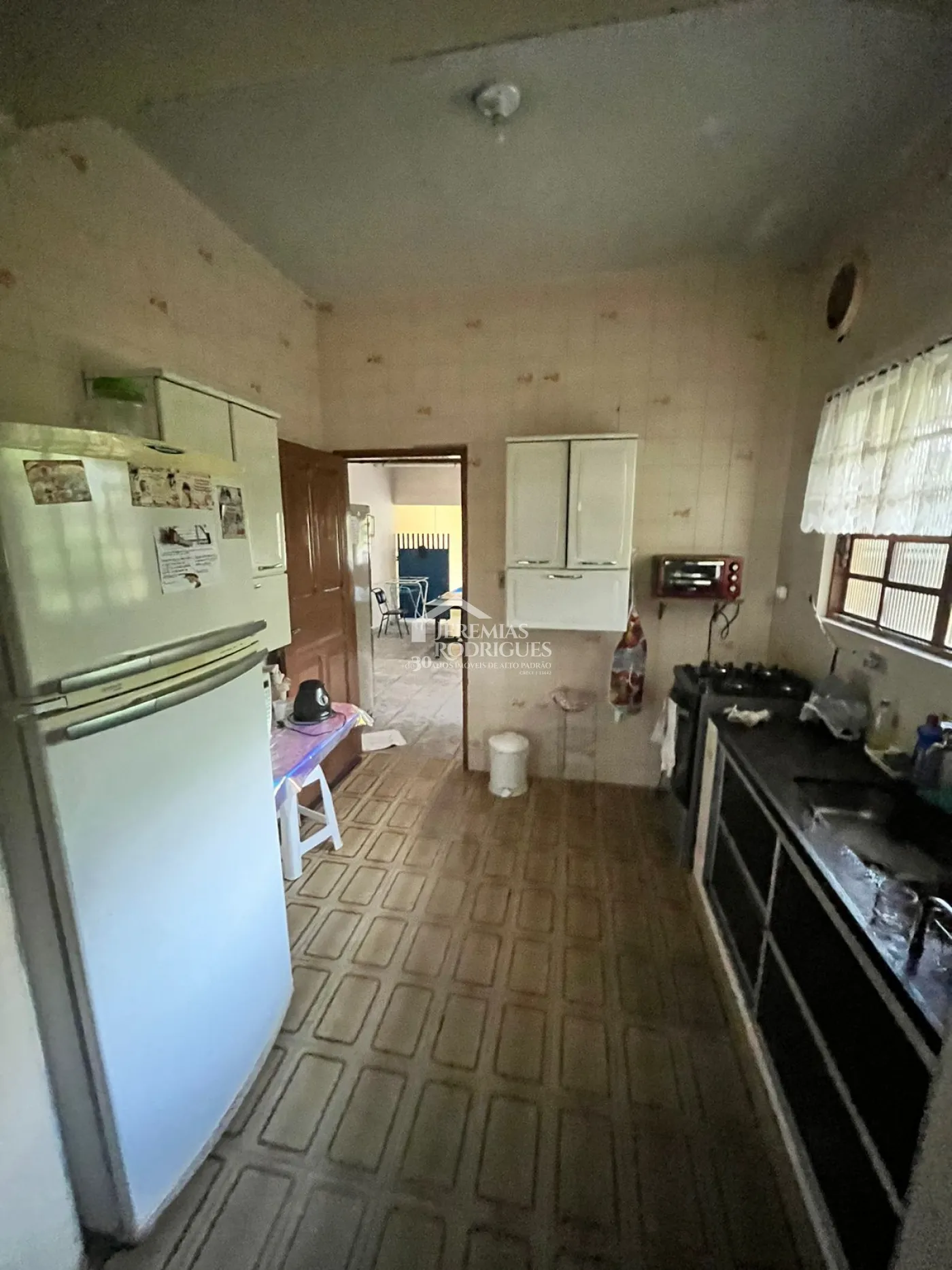 Terreno com 1.800 m² no bairro Campo Alegre em Pindamonhangaba/SP.