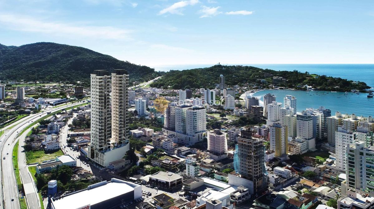 Salas Comerciais à Venda Centro Itapema SC