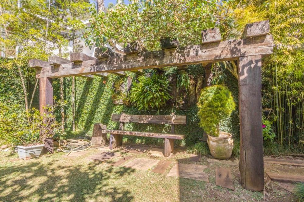 Casa à venda por R$ 6.350.000,00 - Campos do Jordão/SP