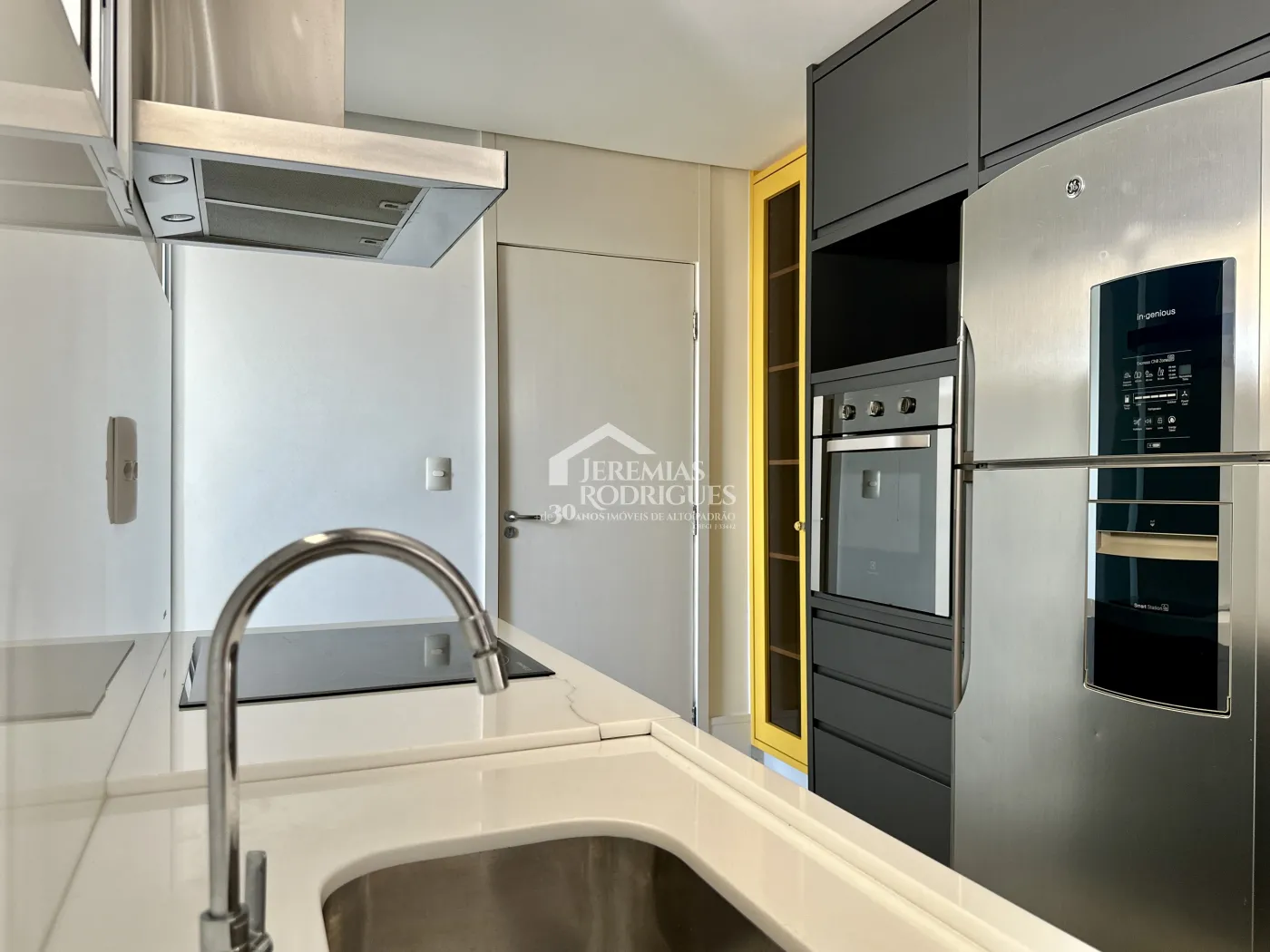 Apartamento com 3 dormitórios, 110 m² - Edifício Placere - Taubaté/SP