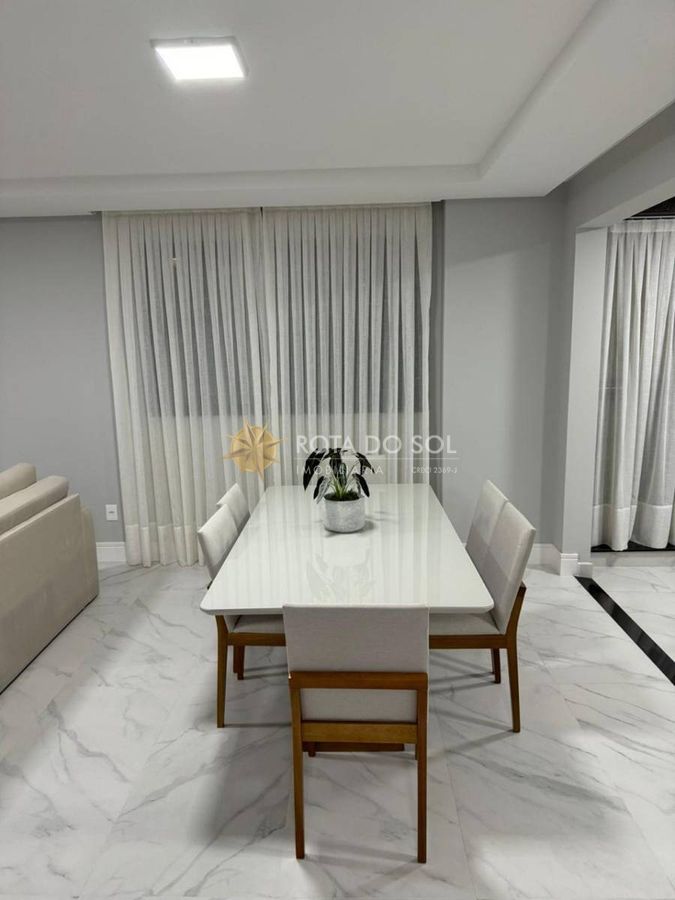 Black Piano apartamento 3 suítes e 2 vagas na Meia Praia