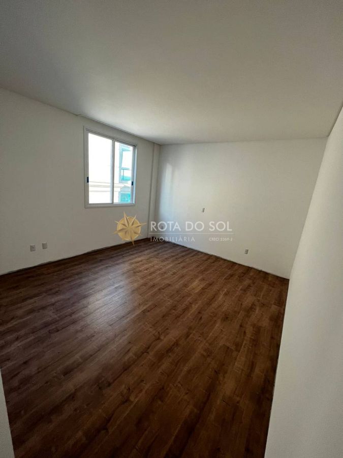Helsinki apartamento quadra mar 4 suítes na Meia Praia — foto 12