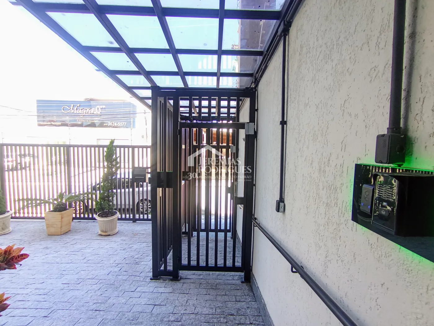 Apartamento para venda com 2 suítes no Edifício Rosa Abirached em Taubaté/SP