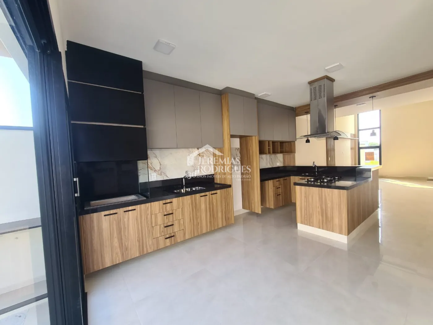 Casa com 3 dormitórios, 152 m² - Condomínio Barão de Tremembé - Tremembé/SP.