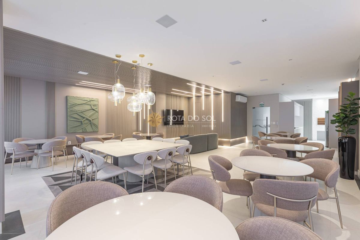 Residencial Villa Aurora Apartamento 3 Suítes e 2 Vagas em Meia Praia Itapema SC