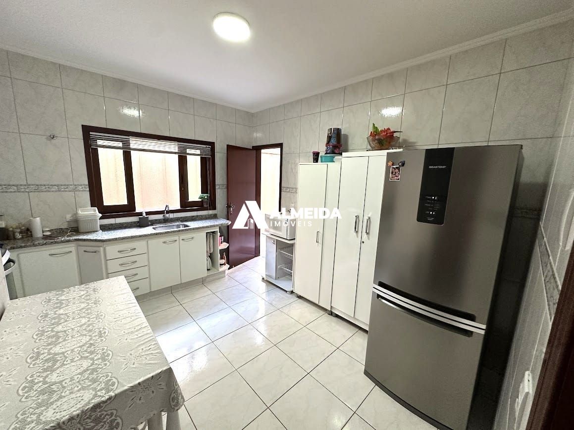 Casa á venda no Portal dos Pássaros em Boituva