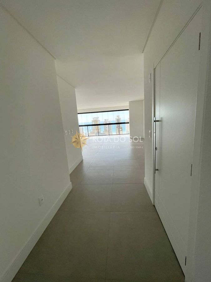 Dom Benedito Apartamento 3 Suítes à Venda Meia Praia Itapema SC