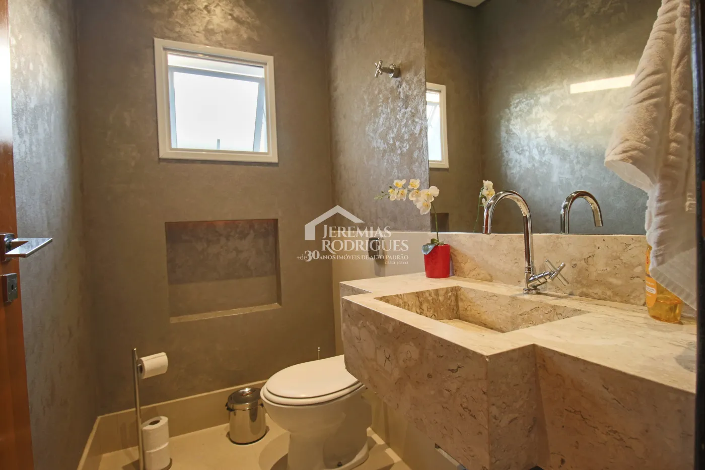 Casa com 3 suítes, 342 m² - Condomínio Taubaté Village - Taubaté/SP.