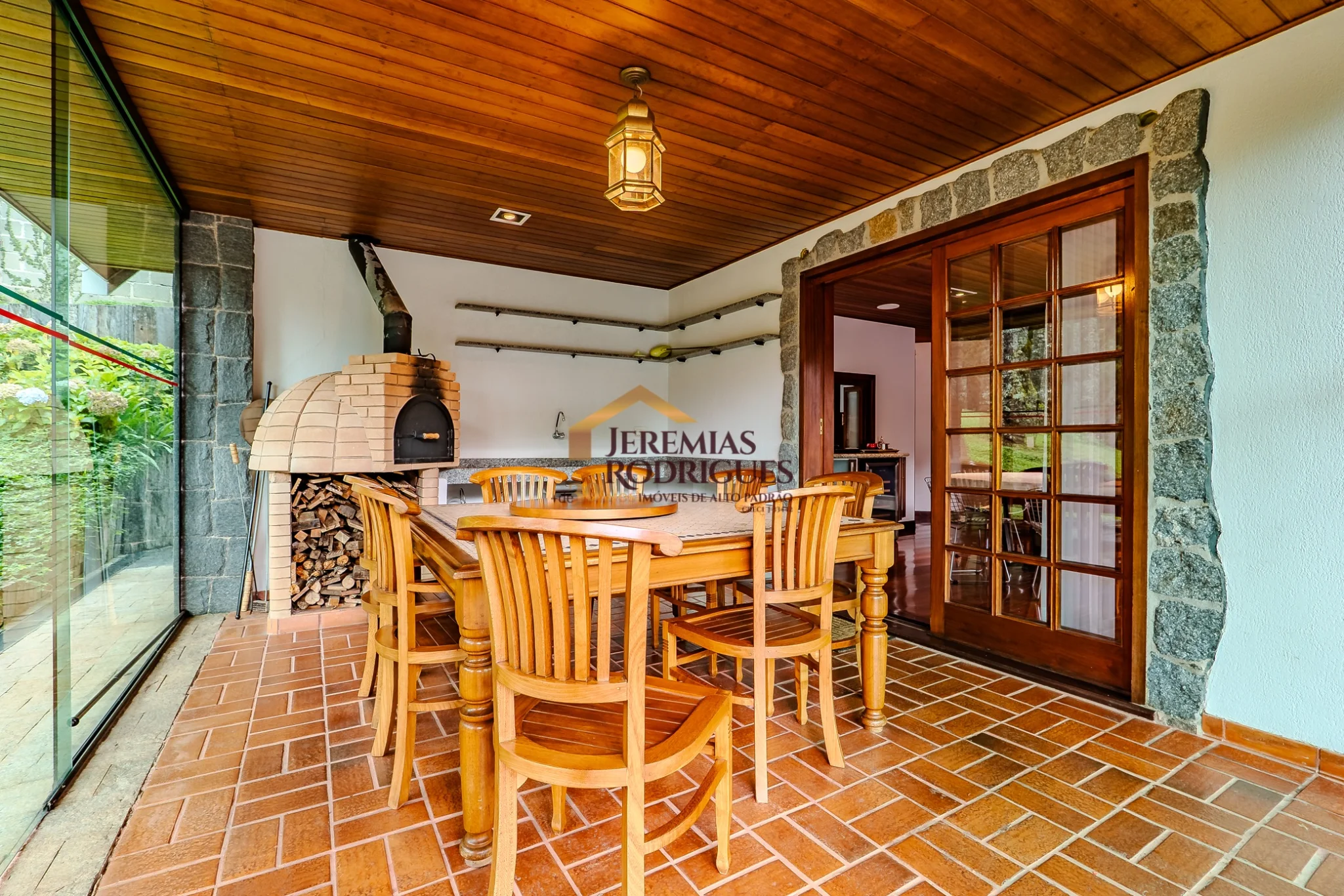 Casa à venda no Condomínio Vila Simonsen em Campos do Jordão/SP. — foto 21