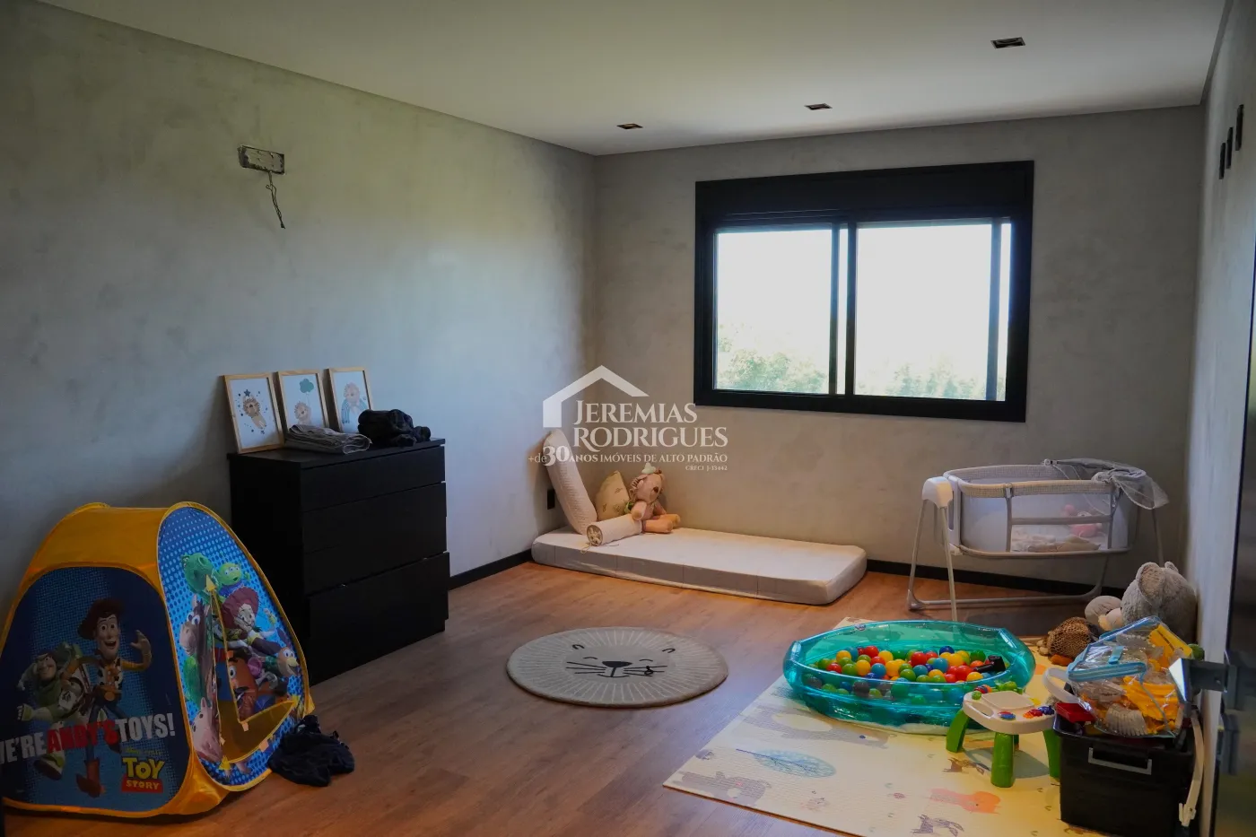 Casa com 4 dormitórios, 550 m² - Condomínio Village da Serra - Tremembé/SP