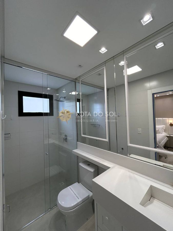 Cartier Apartamento Frente Mar Decorado 4 Suítes em Meia Praia Itapema SC — foto 23