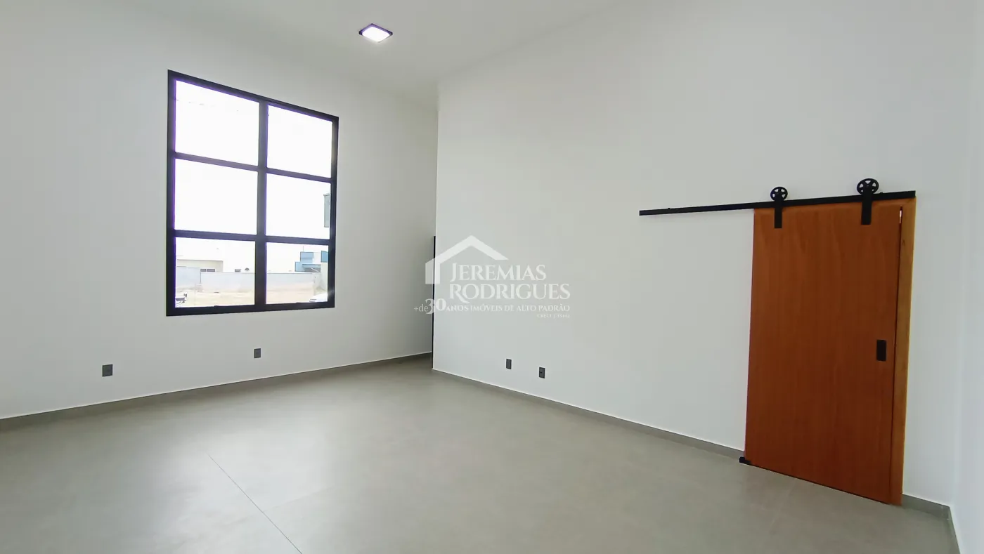 Casa à venda com 3 dormitórios no Condomínio Perolas do Vale em Tremembé/SP.