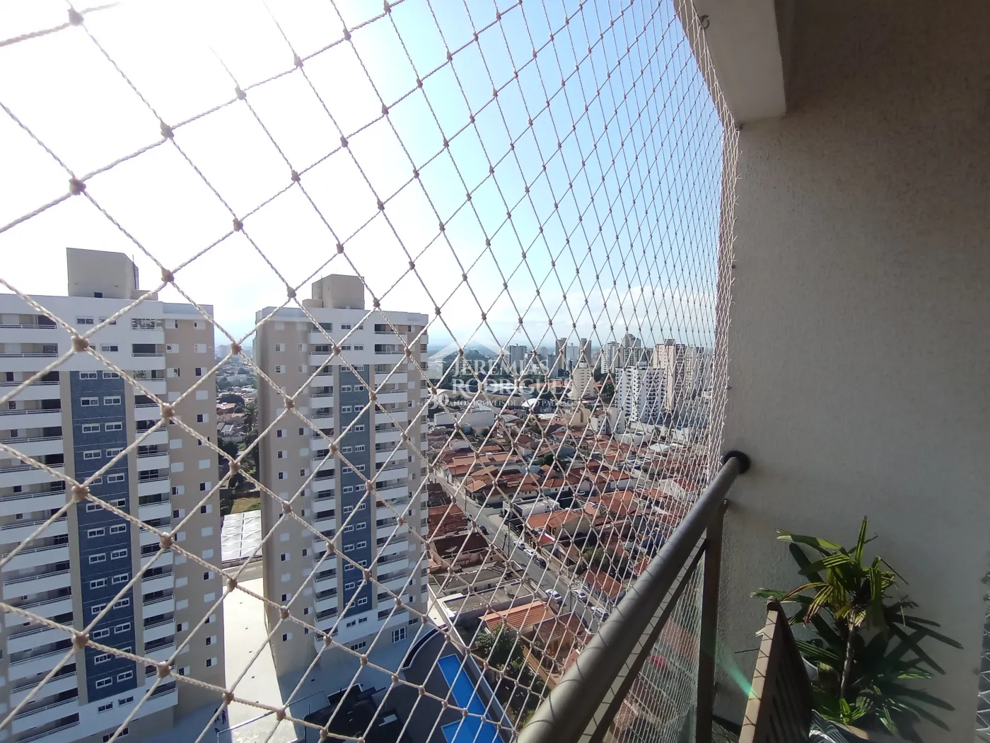 Apartamento à venda com 3 dormitórios no Edifício Jabuticabeiras em Taubaté/SP