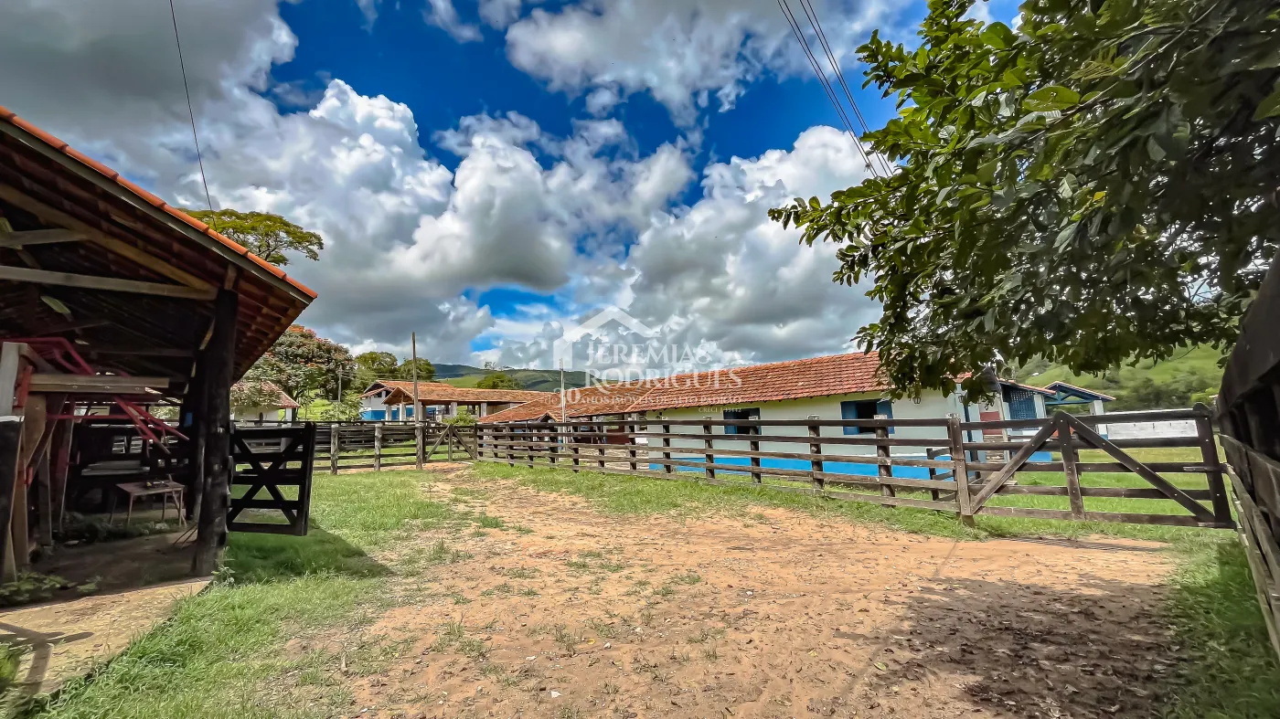Fazenda com 2.808.000 m² - Caçapava/SP
