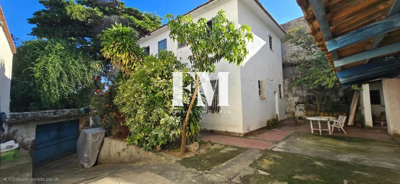 Oportunidade Única de Investimento em Santa Teresa! R$ 3.200/m² Casarão Histórico no Largo das Neves. - foto 4