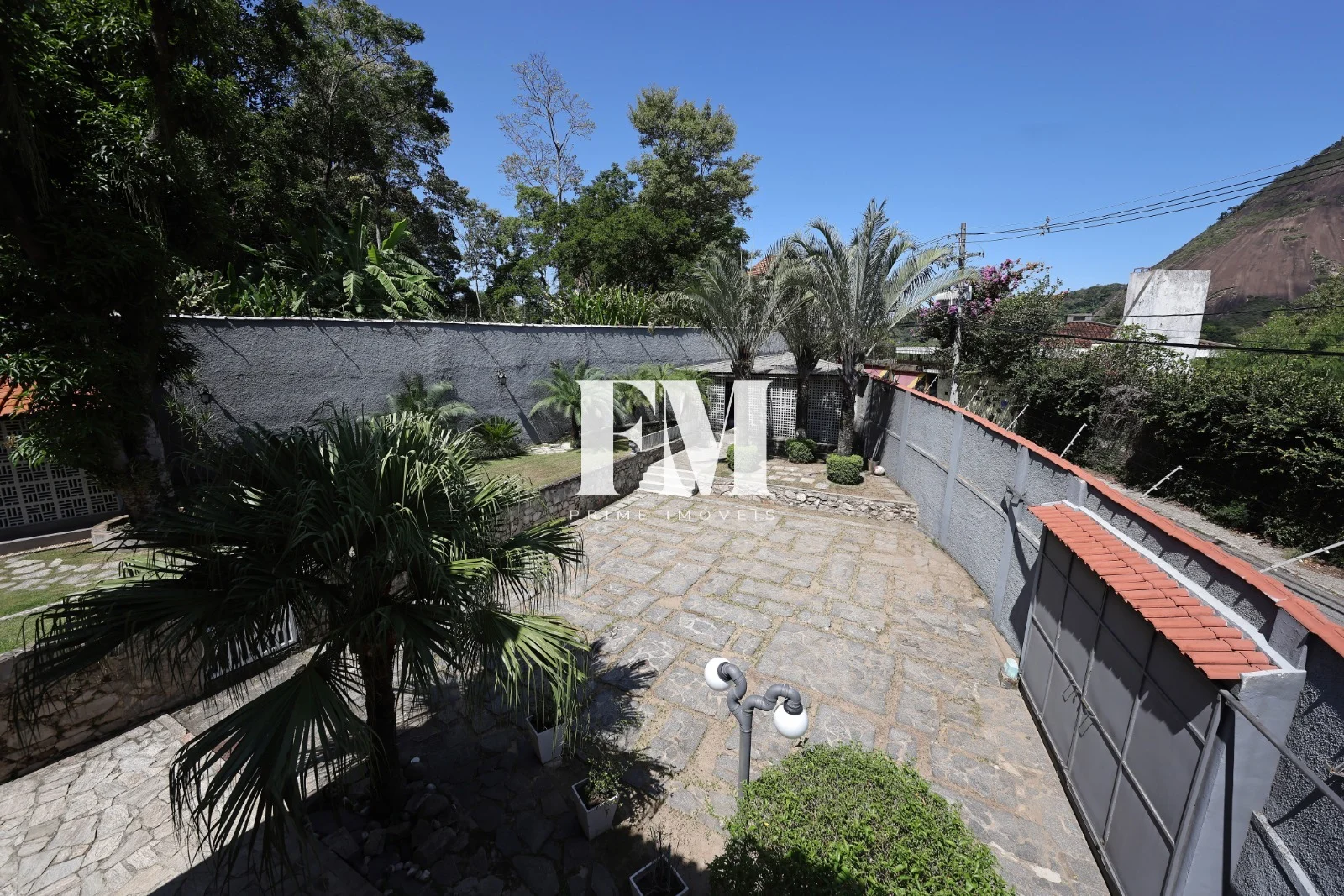 Santa Teresa | 6 Quartos (3 Suítes) | 1.100m² de Terreno com Piscina e Vista para a Natureza - foto 75