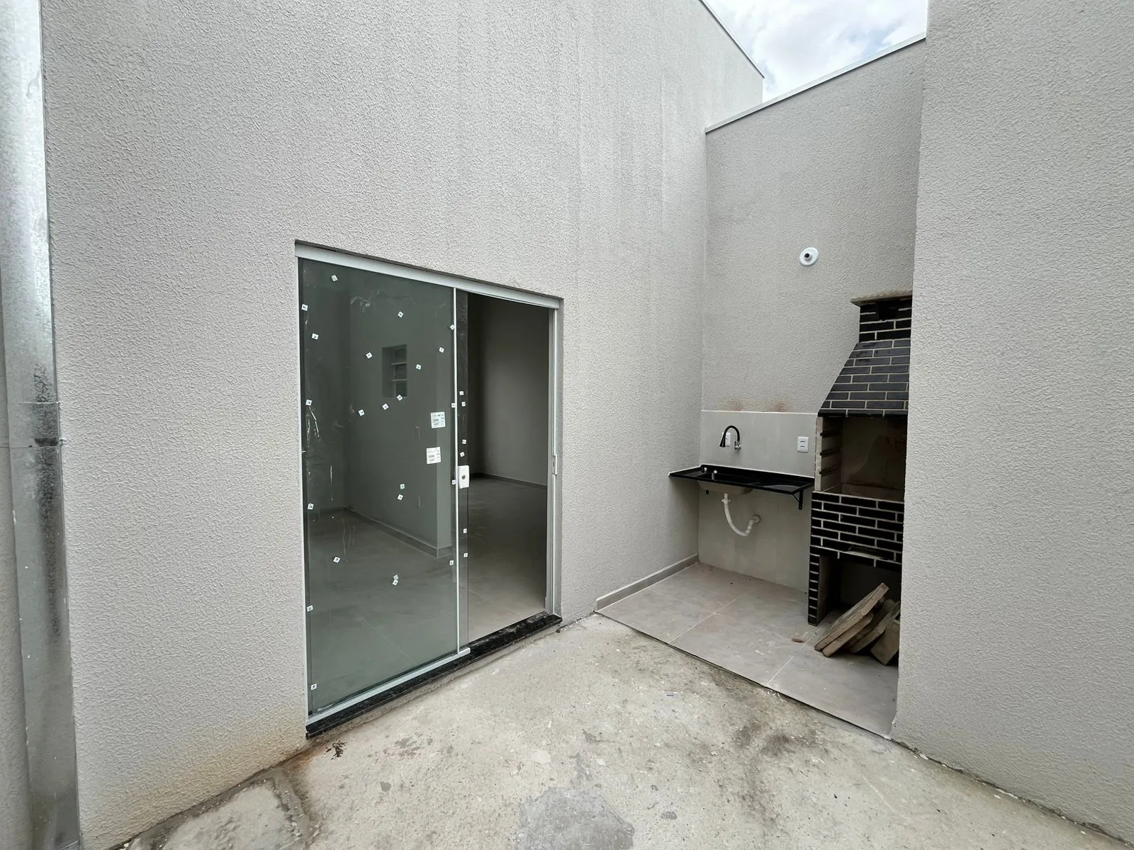 Casa com suíte no Mantiqueira em Pindamonhangaba 
