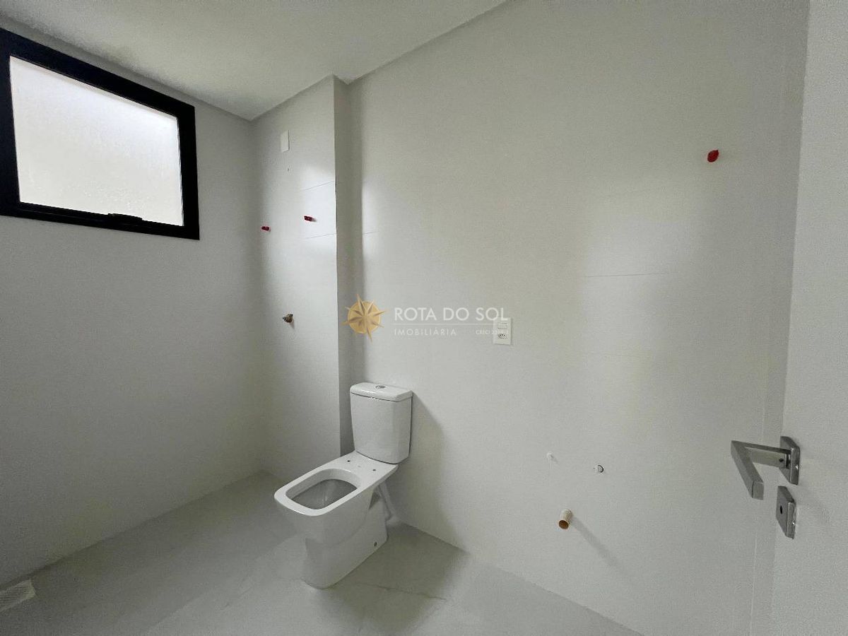 Residencial Copenhagen Apartamento 3 Suítes e 2 Vagas na Meia Praia Itapema SC — foto 9