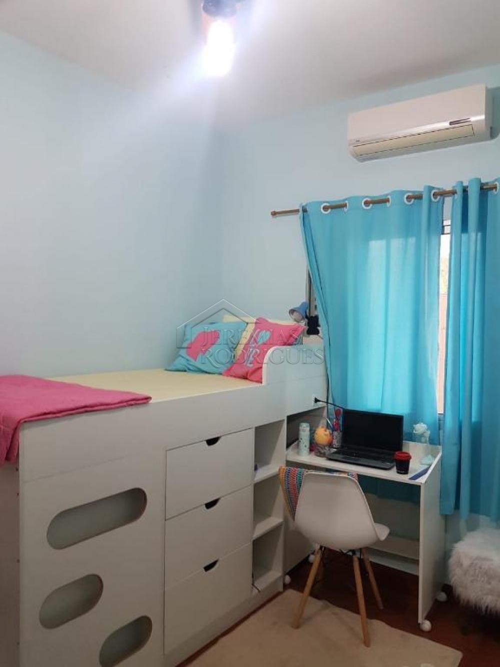 Casa à venda por R$ 850.000,00 - Pindamonhangaba/SP