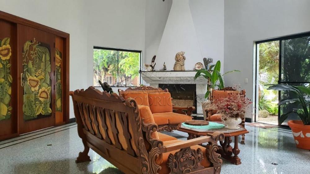 Casa à venda por R$ 3.000.000,00 - Pindamonhangaba/SP