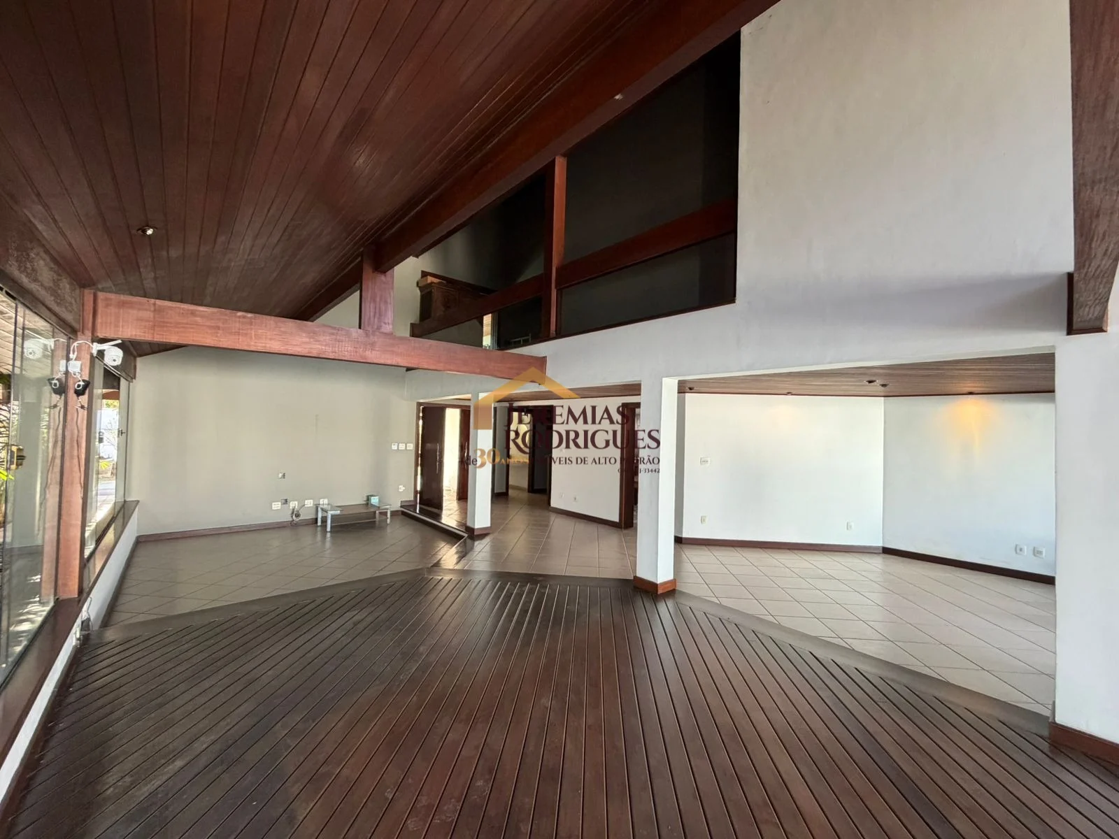 Casa à venda no bairro Jardim Residencial Doutor Lessa em Pindamonhangaba/SP. — foto 3