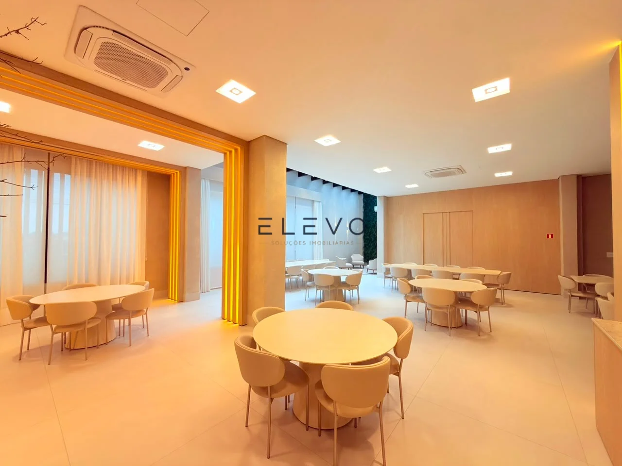 Apartamento à Venda em Maringá com 2 Quartos, Lazer Completo e Próximo à Catedral | Harmony Residence.