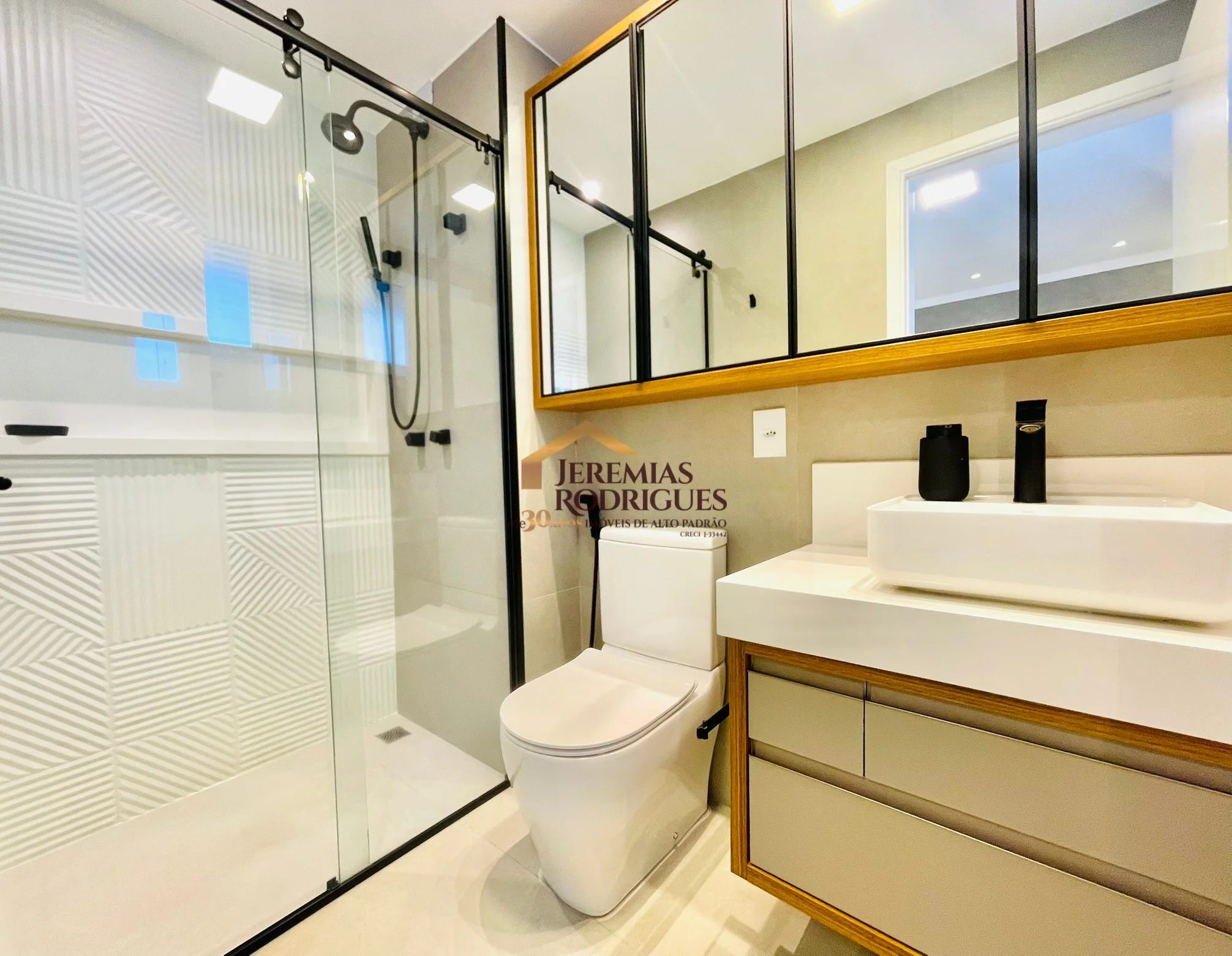 Apartamento Mobiliado para locação e venda no Edifício Residencial Elegance em Taubaté/SP. — foto 52