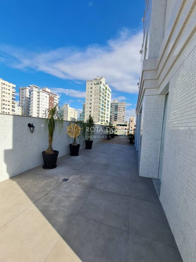 Le Premier Apartamento 3 Suítes no Centro de Itapema