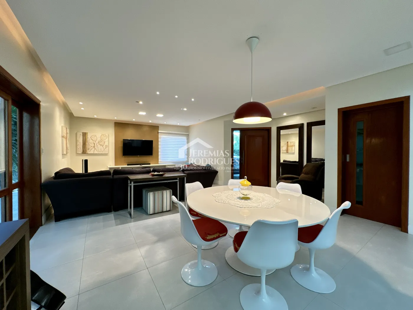 Casa com 3 suítes, 386 m² - Condomínio Taubaté Village - Taubaté/SP