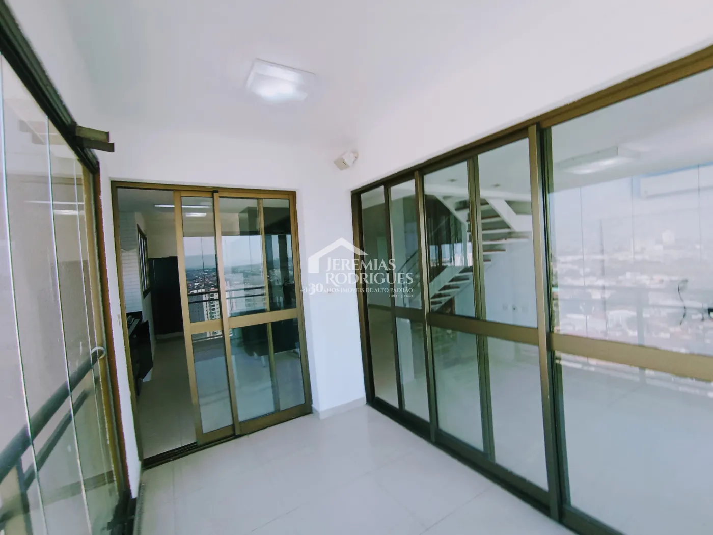 Apartamento com 2 dormitórios, 107 m² - Edifício Jabuticabeiras - Taubaté/SP.