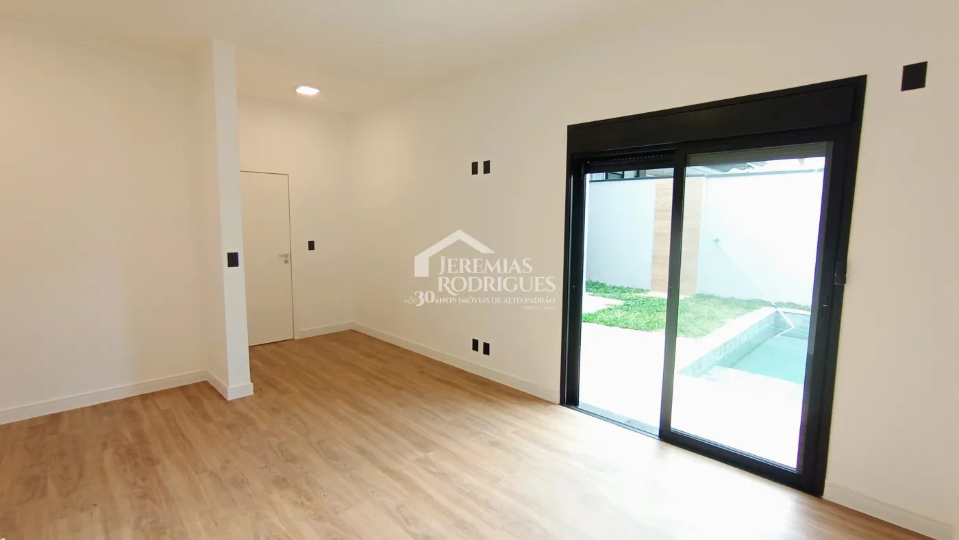 Casa à venda com 4 dormitórios no Condomínio Terras de San Marco em Taubaté/SP.