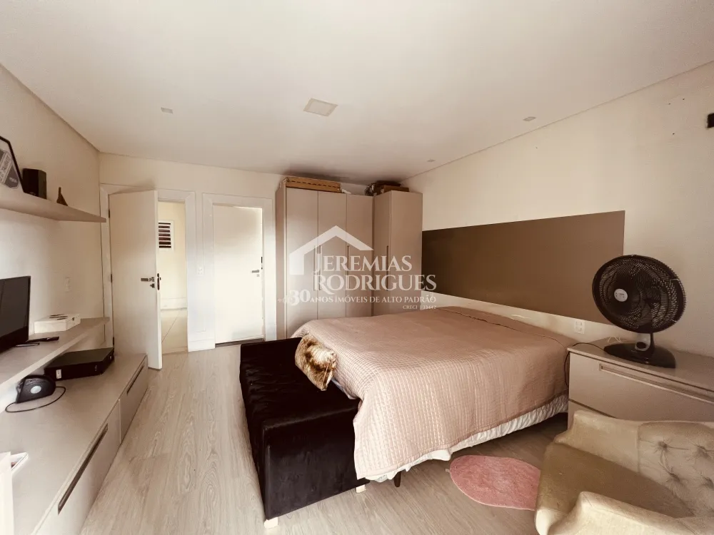 Casa com 6 quartos, 500 m² - Taubaté Village - Taubaté/SP