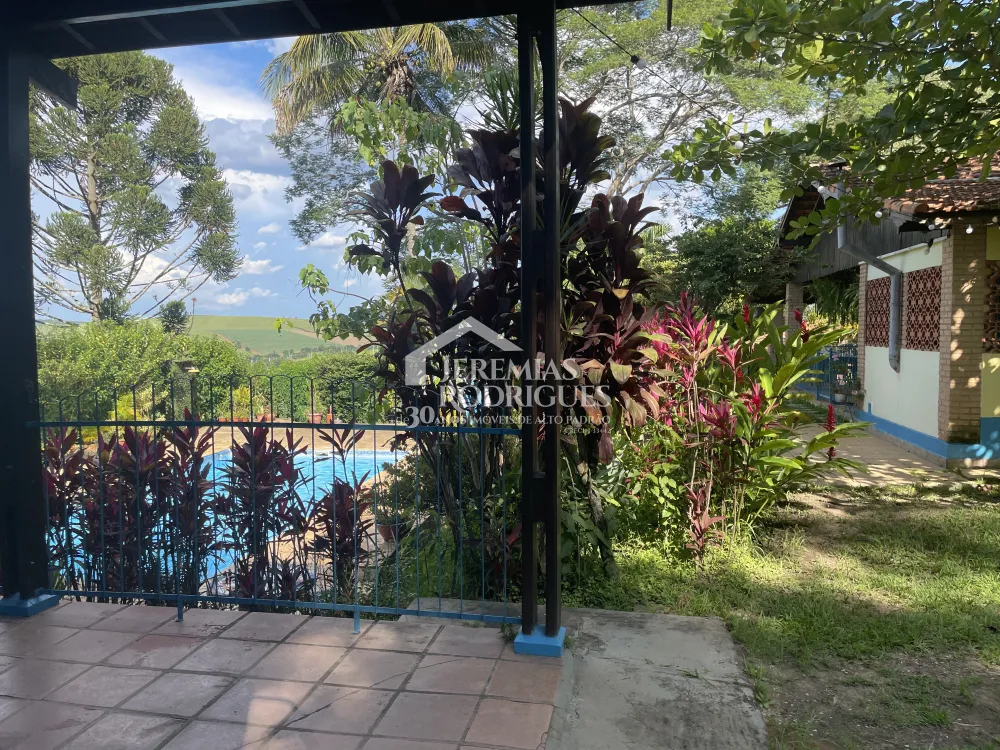 Chácara com 3 quartos, 3.901 m² - Sapé I - Caçapava/SP