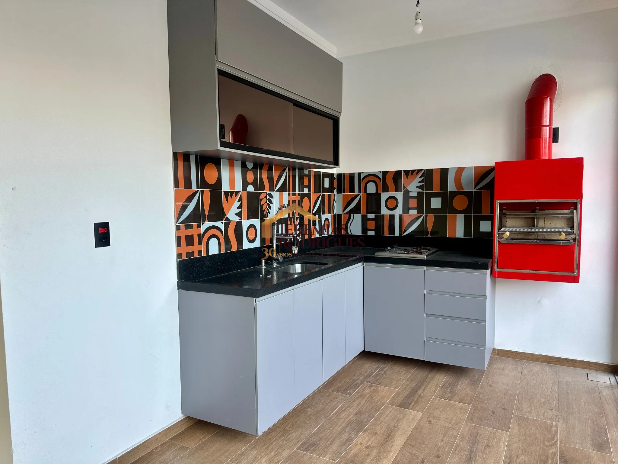 Casa para venda e locação no Condomínio Residencial Verdes Vales em Taubaté/SP.