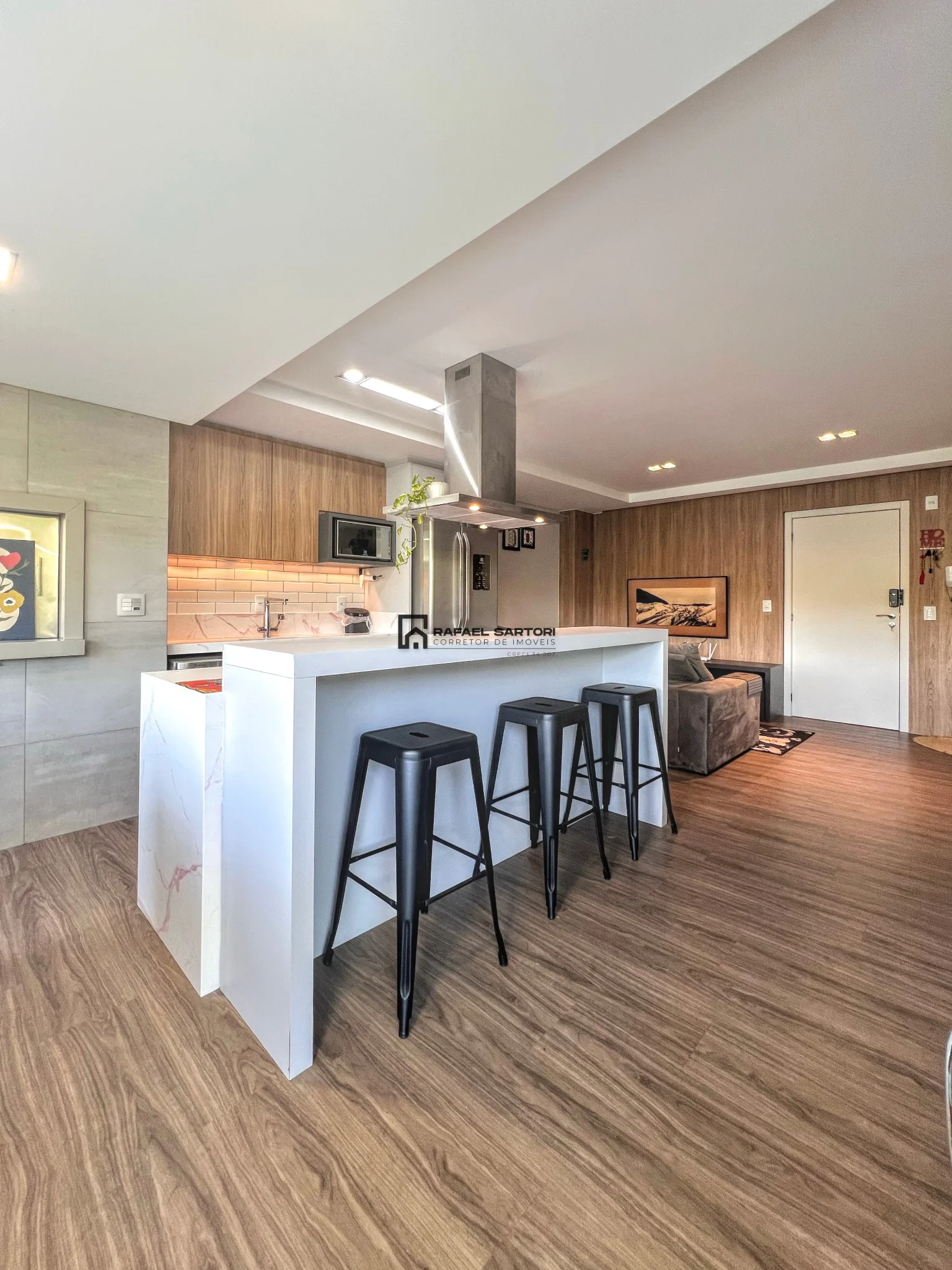 APARTAMENTO COM TERRAÇO NO AMIZADE