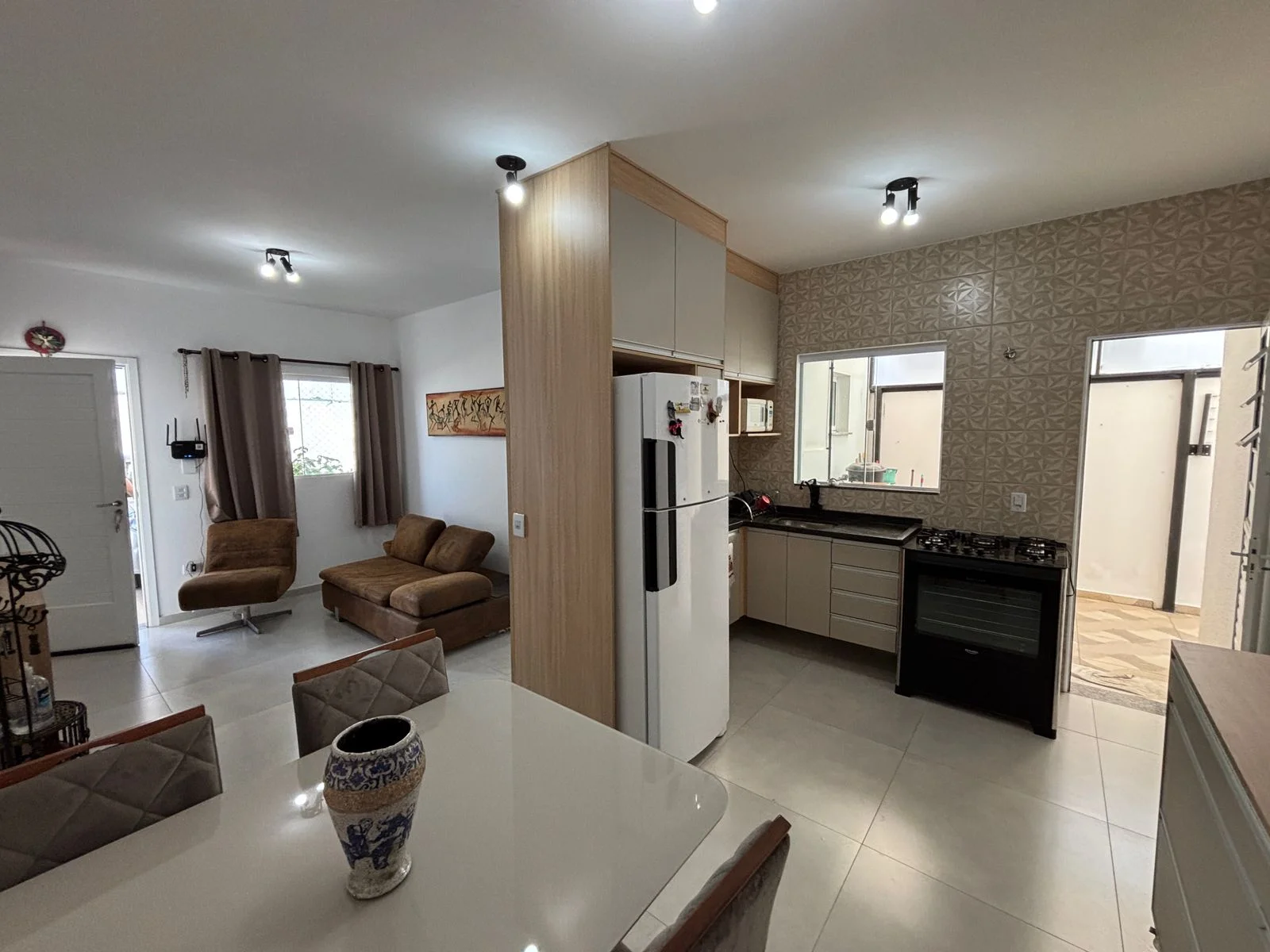Casa à venda no Condomínio Península – 3 quartos, suíte, lazer completo | Pindamonhangaba