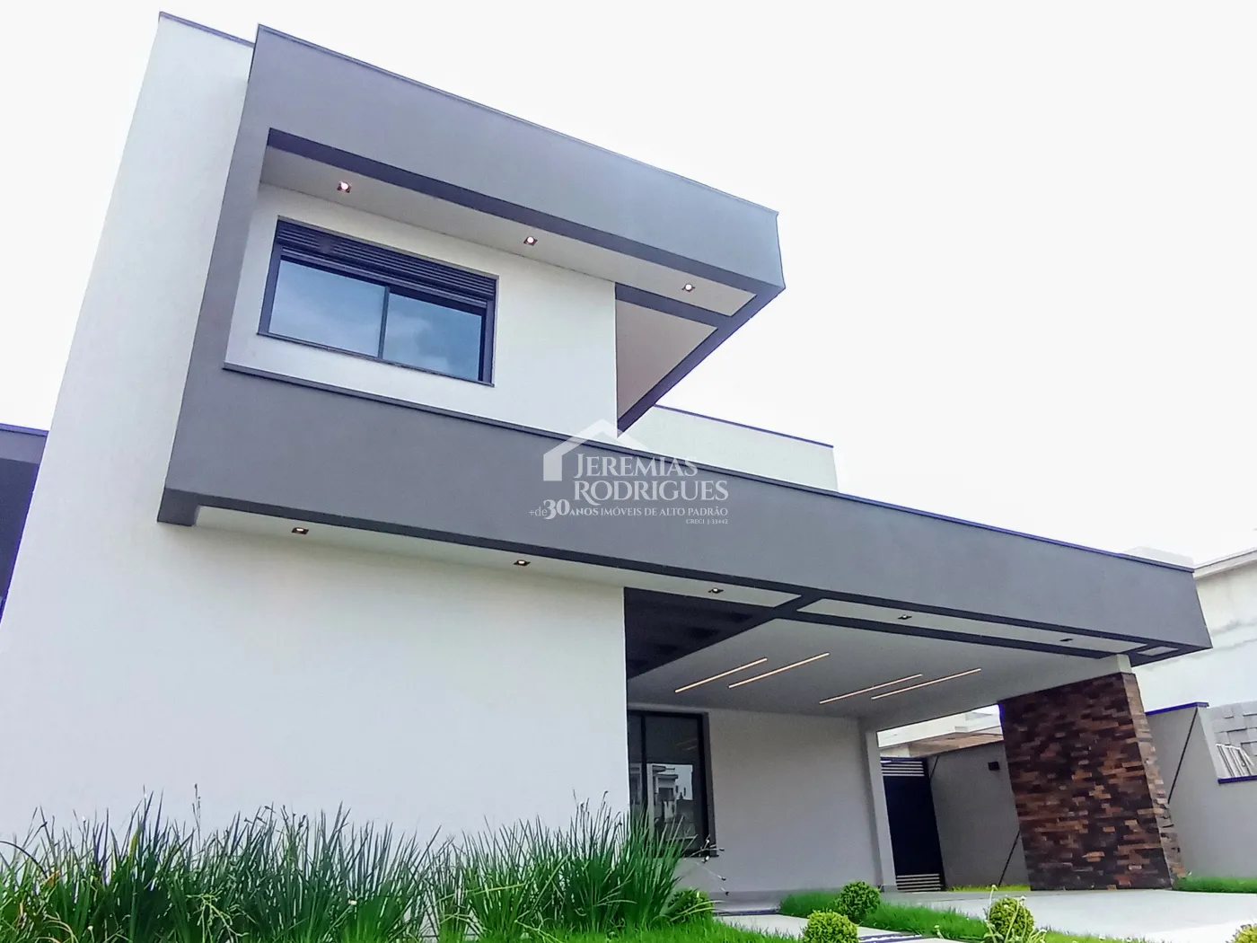 Casa para venda com 4 dormitórios no Condomínio Village Splendore em Pindamonhangaba/SP
