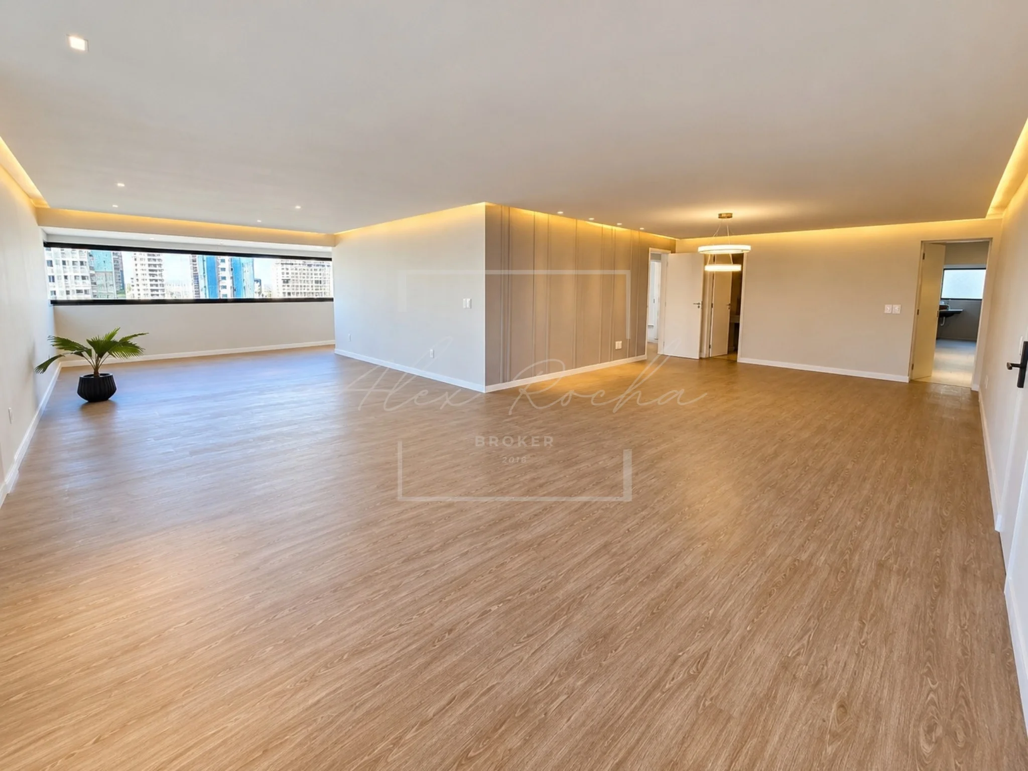Ed. Thiago Albuquerque, 223 m², 100% Reformado, 4 suítes, Nascente, Aldeota - Fortaleza/CE