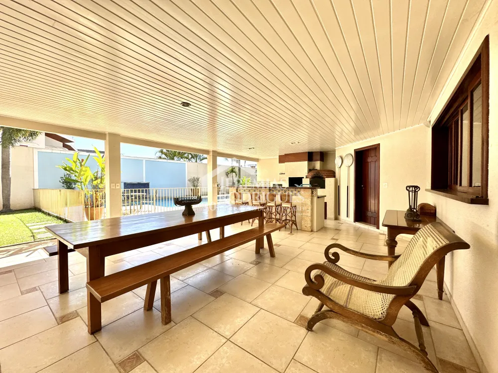 Casa com 4 quartos, 617 m² - Condomínio Taubaté Village - Taubaté/SP