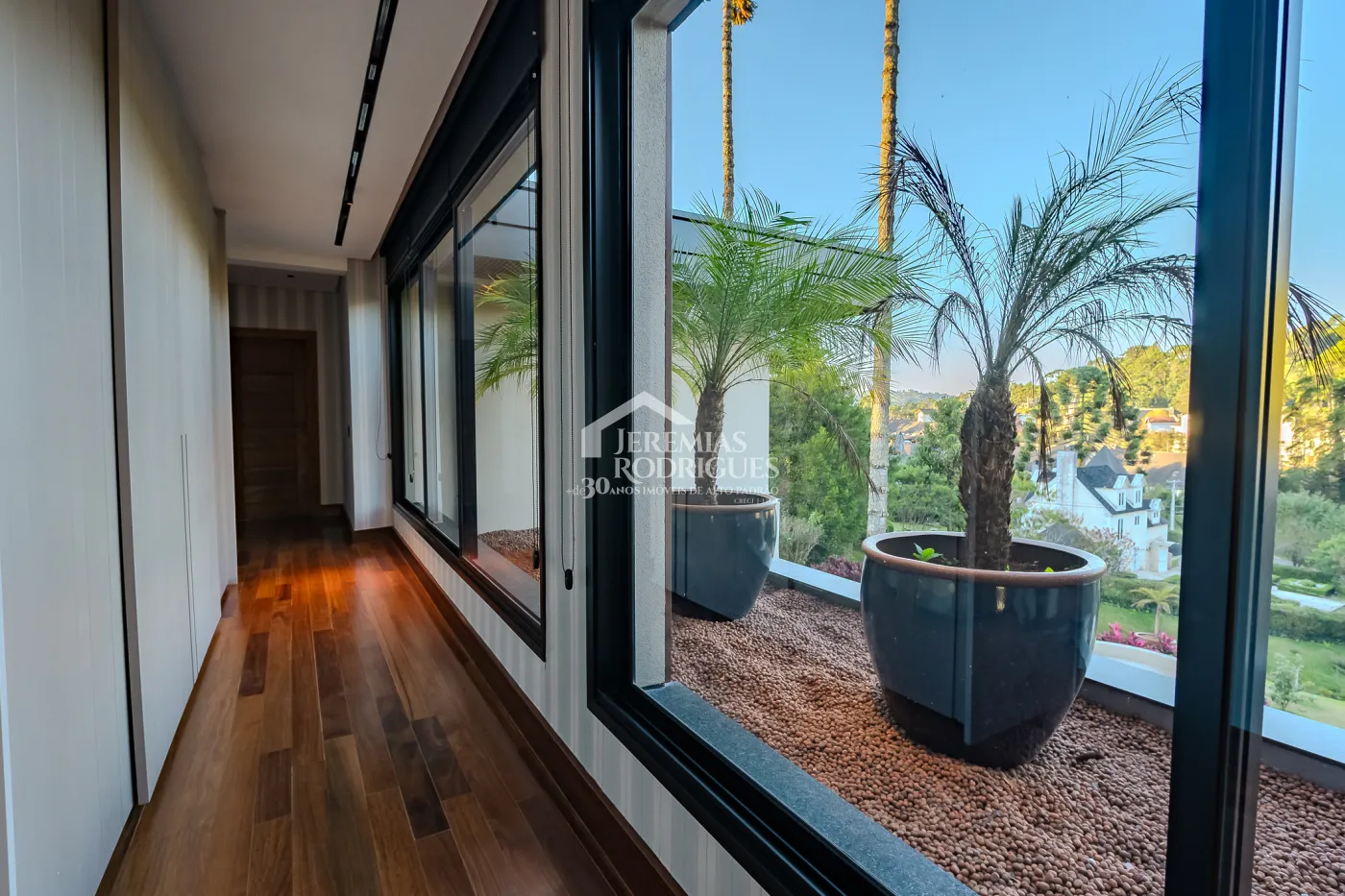 Casa de 2727 m² à venda por R$ 15.000.000,00 - Campos do Jordão/SP
