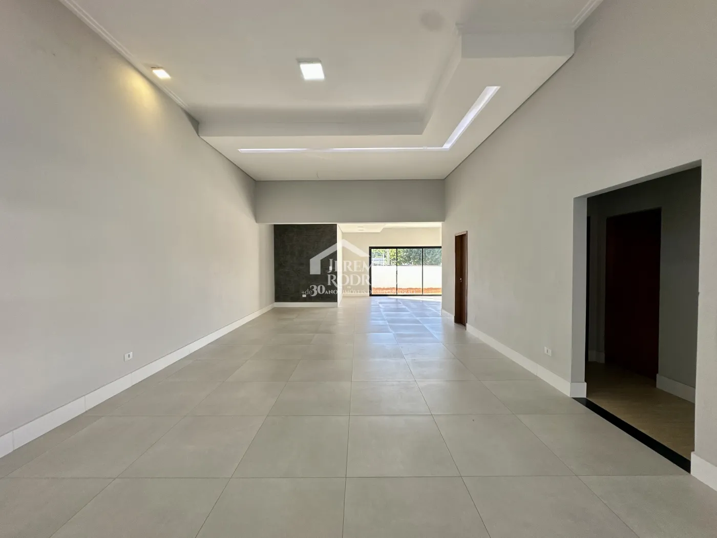 Casa para locação com 3 dormitórios no Condomínio Parque das Araucárias em Tremembé/SP