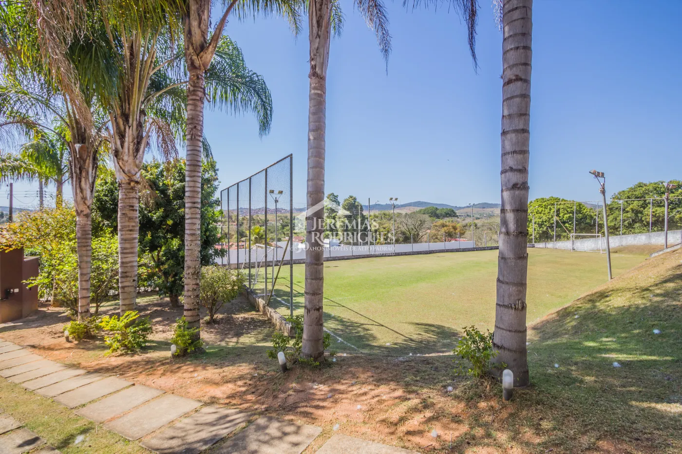 Casa com 2 dormitórios, 263 m² - Condomínio Chácaras Cataguá - Taubaté/SP