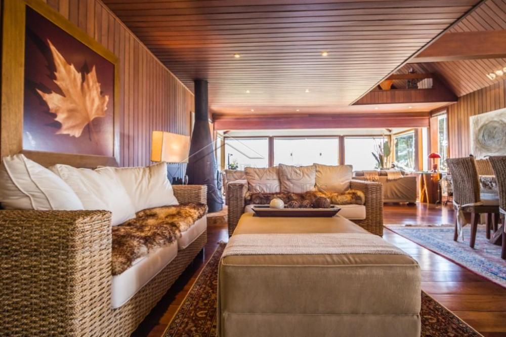 Casa à venda por R$ 6.350.000,00 - Campos do Jordão/SP