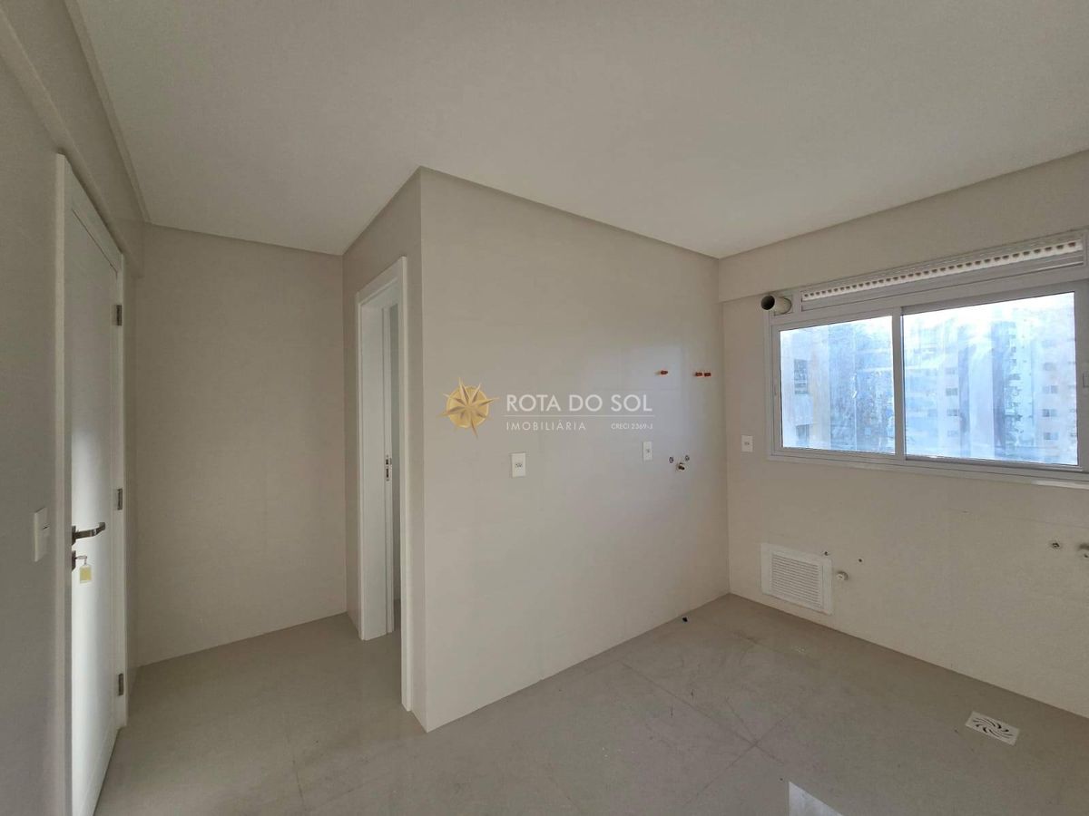 Grand Provence Apartamento Vista Mar 4 Suítes Meia Praia Itapema SC