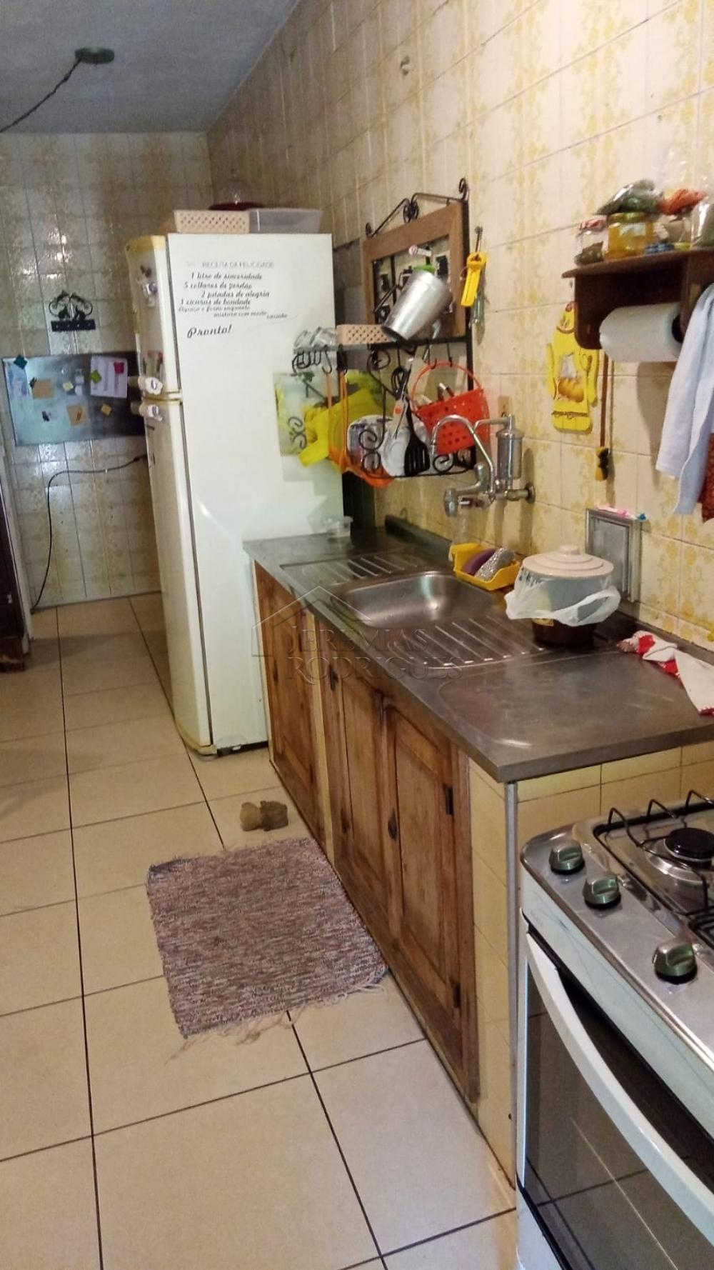 Casa com 3 quartos, 260 m², à venda por R$ 1.200.000- Centro - Taubaté/SP