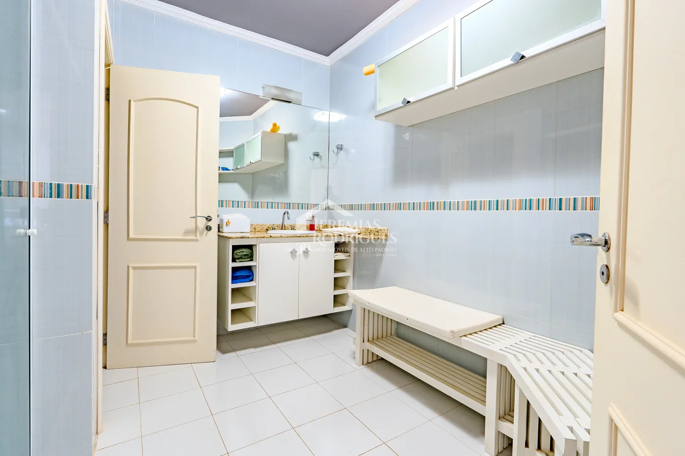 Casa à venda no Parque Pedra do Baú em Campos do Jordão/SP.