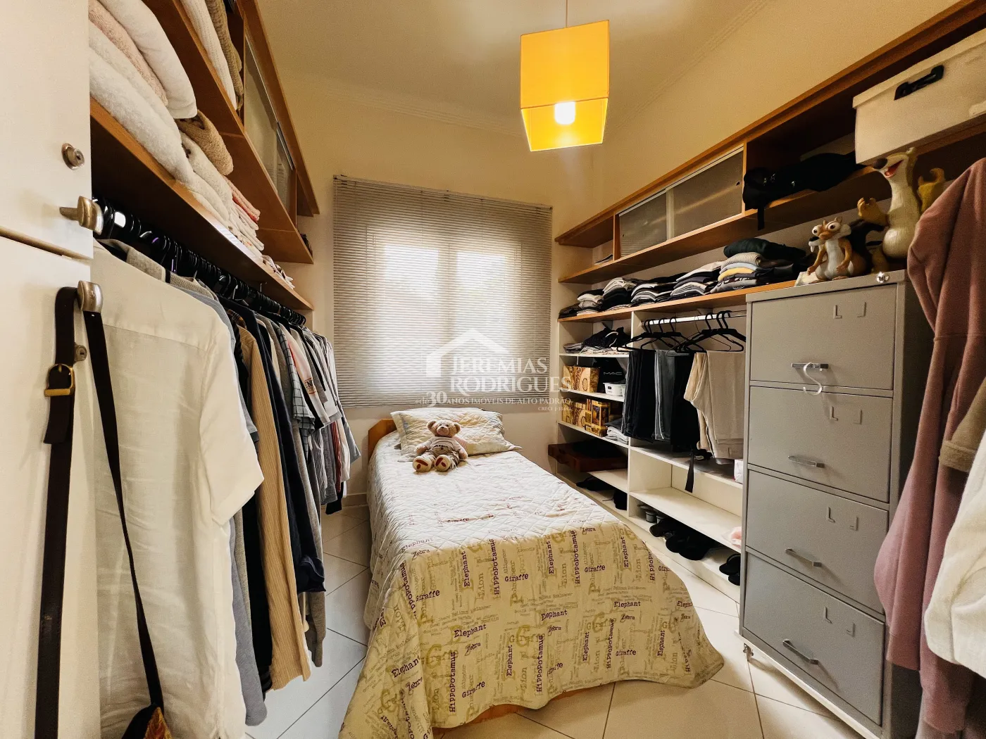 Casa com 4 suítes, 441 m² - Condomínio Taubaté Village - Taubaté/SP.